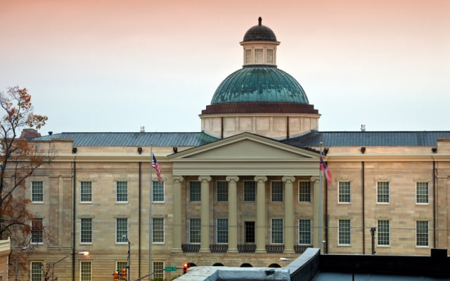 How Many Federal Courts Are in Mississippi?